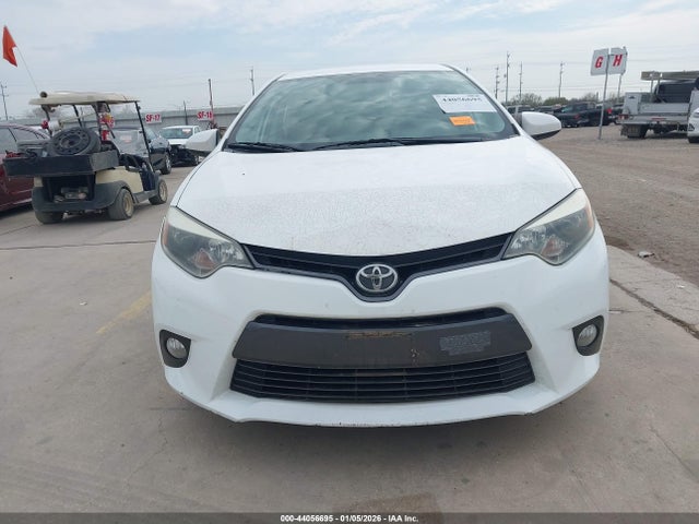 5YFBURHEXFP181396 Toyota Corolla Le Plus