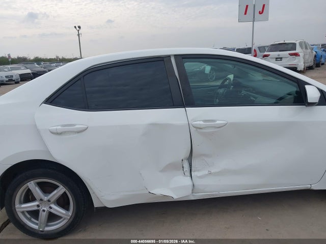 5YFBURHEXFP181396 Toyota Corolla Le Plus