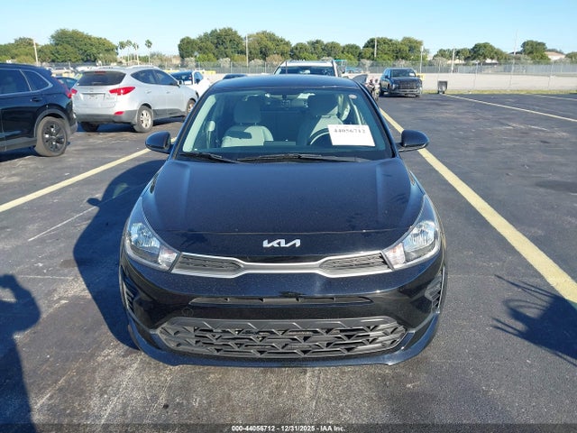 Продаж на аукціоні авто 2022 Kia Rio 5-door S, vin: 3KPA25AD8NE441810, номер лоту: 44056712