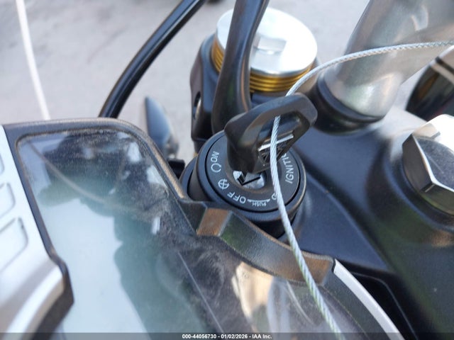 2025 TRIUMPH MOTORCYCLE SCRAMBLER SMTT147YXSNA29755 Photo 10