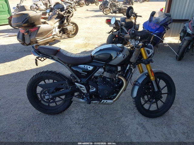 SMTT147YXSNA29755 Triumph Motorcycle Scrambler 400 X