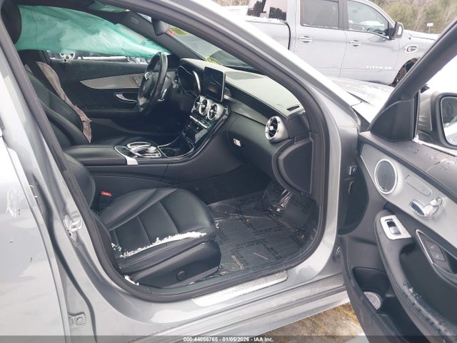 55SWF6GB0FU028344 Mercedes-Benz C 400 4matic