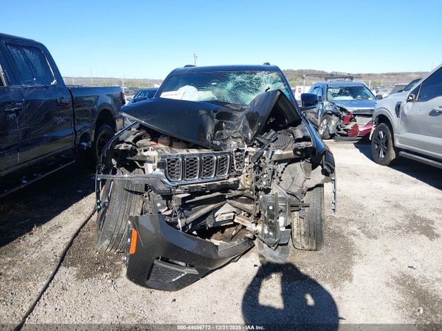 44056772 :رقم المزاد ، 1C4RJYB68RC120130 vin ، 2024 Jeep Grand Cherokee 4xe مزاد بيع