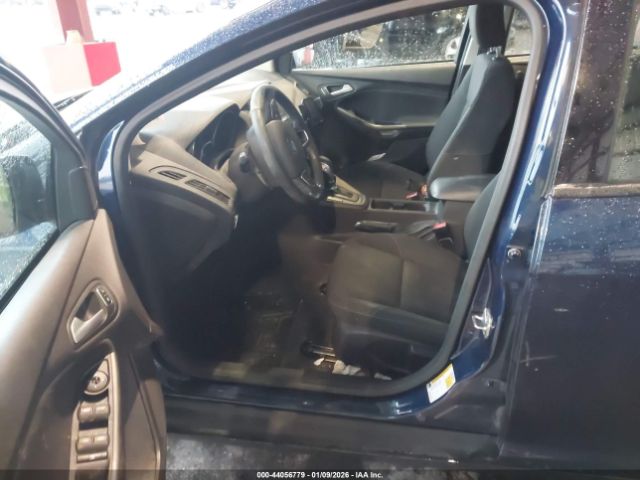 2017 FORD FOCUS 1FADP3M2XHL201074 Photo 4