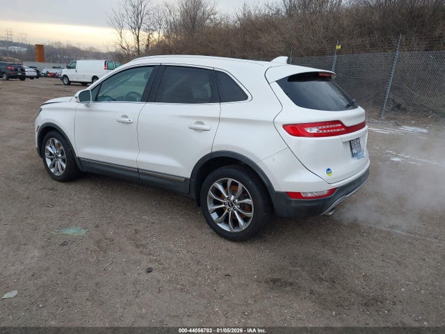 Lincoln MKC SELECT 2018 5LMCJ2D90JUL11848 Image 3