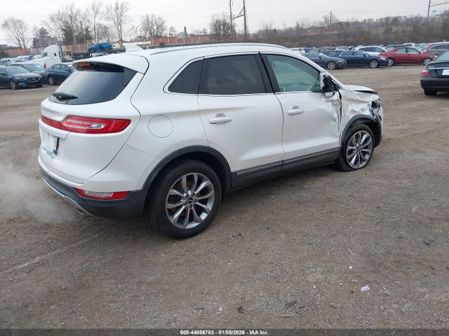 Lincoln MKC SELECT 2018 5LMCJ2D90JUL11848 Image 4