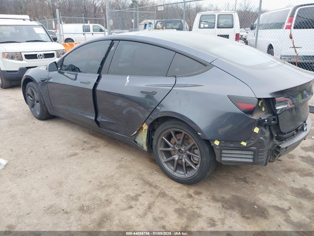 Продаж на аукціоні авто 2018 Tesla Model 3 Long Range/mid Range, vin: 5YJ3E1EA7JF153712, номер лоту: 44056786