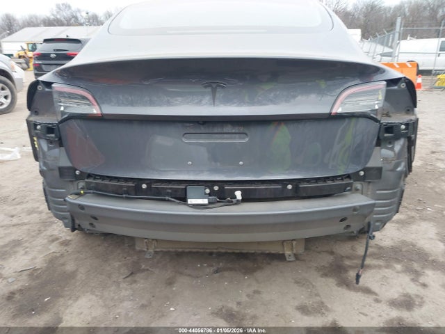 Продаж на аукціоні авто 2018 Tesla Model 3 Long Range/mid Range, vin: 5YJ3E1EA7JF153712, номер лоту: 44056786