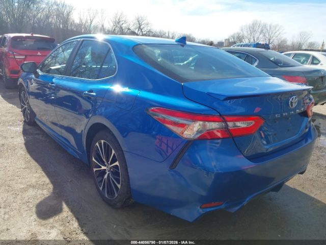 2019 TOYOTA CAMRY 4T1B11HK7KU219191 Photo 2