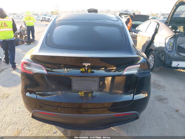5YJYGDEE1MF273918 Tesla Model Y Long Range Dual Motor All-wheel Drive