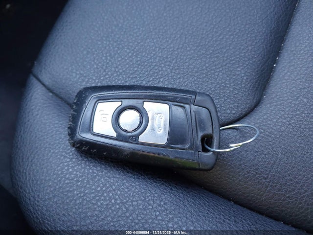 2013 BMW 320I WBA3B1C57DF461796 Photo 10