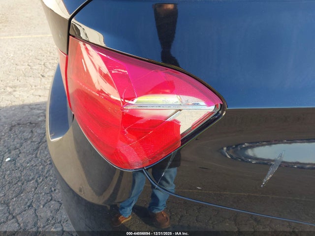 2013 Bmw 320i მანქანა იყიდება აუქციონზე, vin: WBA3B1C57DF461796, აუქციონის ნომერი: 44056894