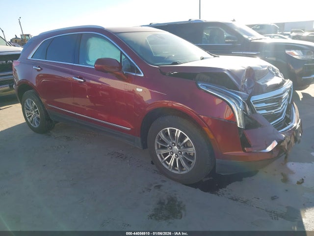 2018 CADILLAC XT5 1GYKNCRS7JZ111300 Photo 0