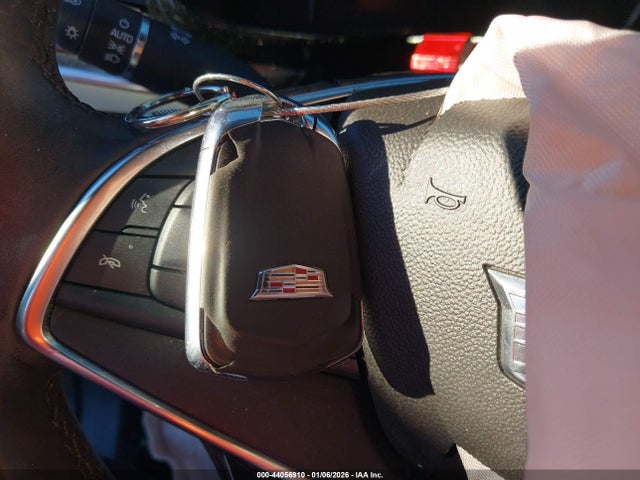 2018 CADILLAC XT5 1GYKNCRS7JZ111300 Photo 10