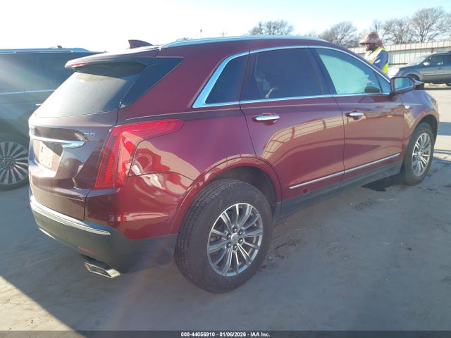 2018 CADILLAC XT5 1GYKNCRS7JZ111300 Photo 3