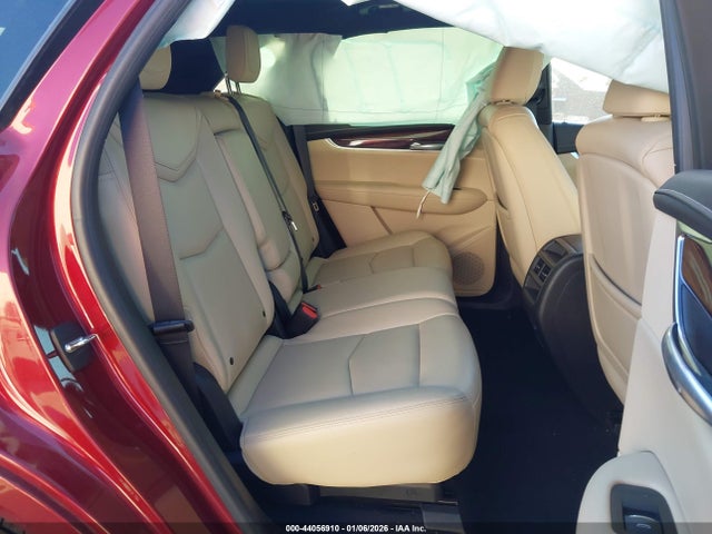 2018 CADILLAC XT5 1GYKNCRS7JZ111300 Photo 7