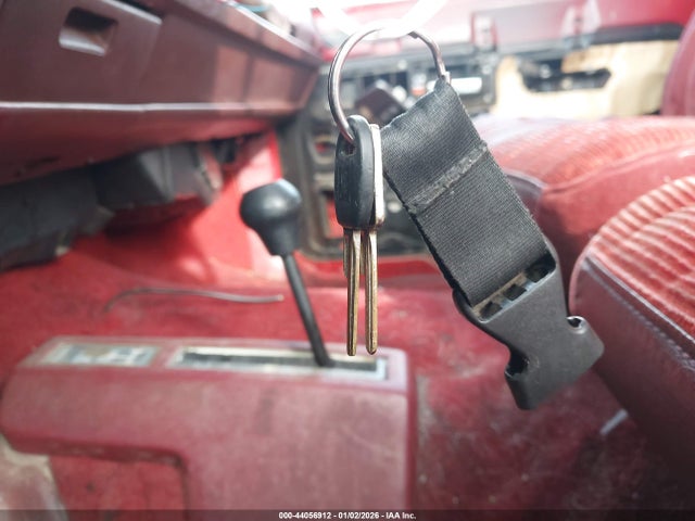 1990 CHEVROLET GMT-400 2GCFK29K2L1184452 Photo 10