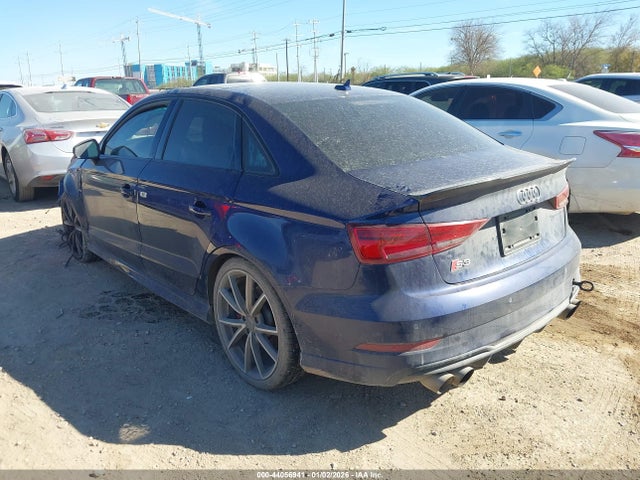 2017 AUDI S3 WAUB1GFF6H1032125 Photo 2