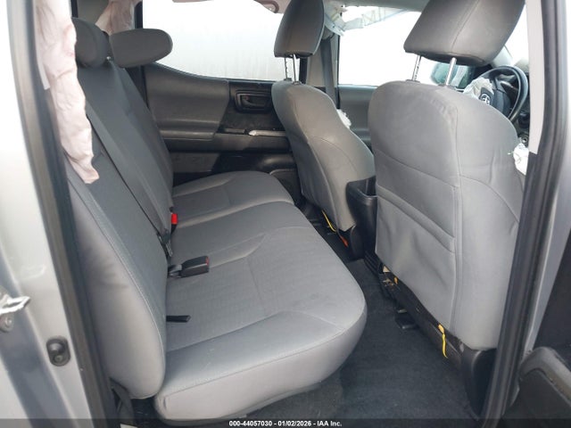 3TMBZ5DN0KM018659 Toyota Tacoma Sr5
