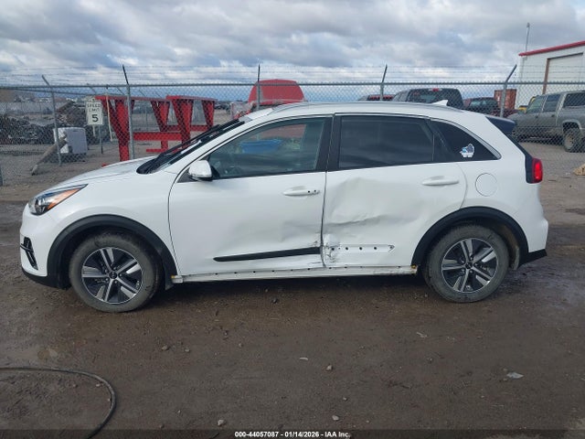 KNDCE3LC2N5529370 KIA Niro Ex Premium