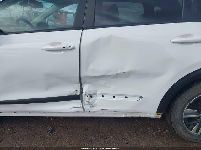 KNDCE3LC2N5529370 KIA Niro Ex Premium