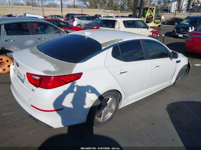 5XXGM4A75EG303352 KIA Optima Lx