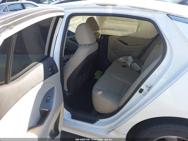 5XXGM4A75EG303352 KIA Optima Lx