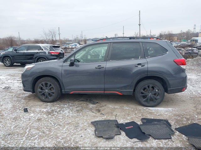 JF2SKAJC8NH476766 Subaru Forester Sport