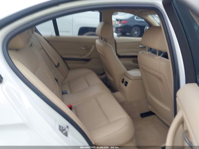 2011 BMW 328I WBAPH5C56BA445204 Photo 7