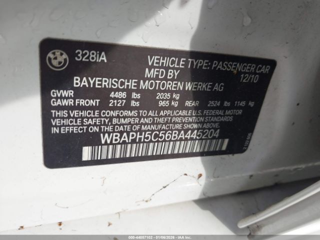 2011 BMW 328I WBAPH5C56BA445204 Photo 8