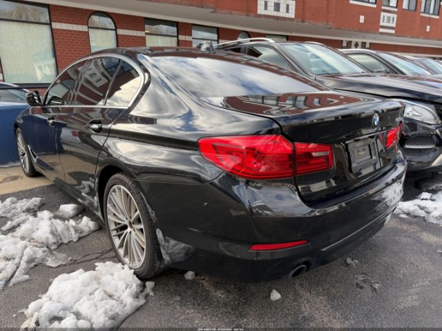 2018 BMW 530I WBAJA5C52JG898600 Photo 2