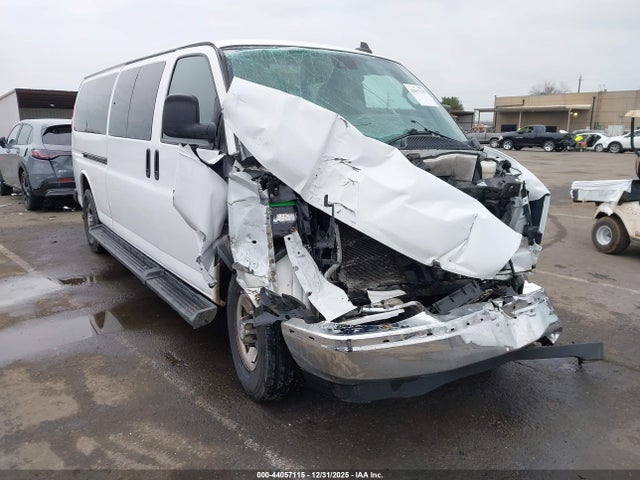 Chevrolet Express Passenger Rwd 3500 Extended Wheelbase Lt 2021 1GAZGPFP2M1218918 zdjęcie główne