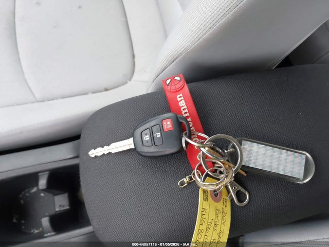 2024 TOYOTA COROLLA CROSS 7MUAAABG6RV112447 Photo 10