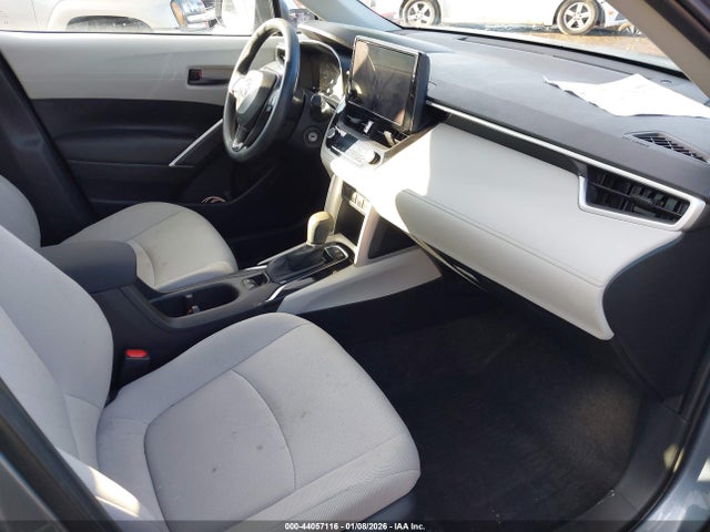 2024 TOYOTA COROLLA CROSS 7MUAAABG6RV112447 Photo 4