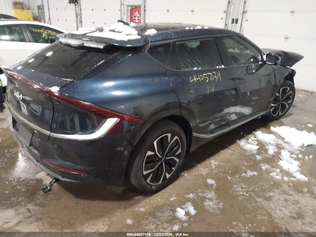 2022 KIA EV6 KNDC3DLC4N5088126 Photo 3