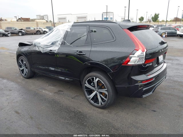 2025 VOLVO XC60 PLUG-IN HYBRID YV4H60RM9S1147516 Photo 2