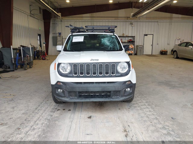 Jeep Renegade Latitude 4x4 2018 ZACCJBBB4JPH00555 Image 12