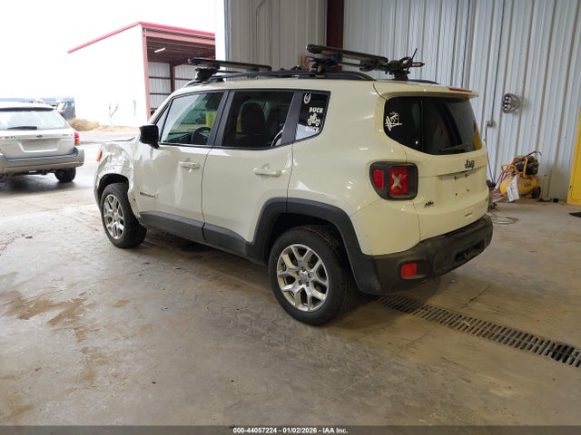 Jeep Renegade Latitude 4x4 2018 ZACCJBBB4JPH00555 Image 3