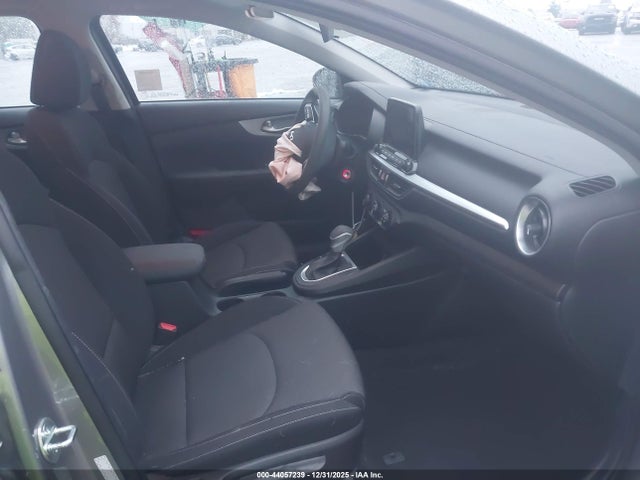 3KPF24AD0PE592627 KIA Forte Lxs