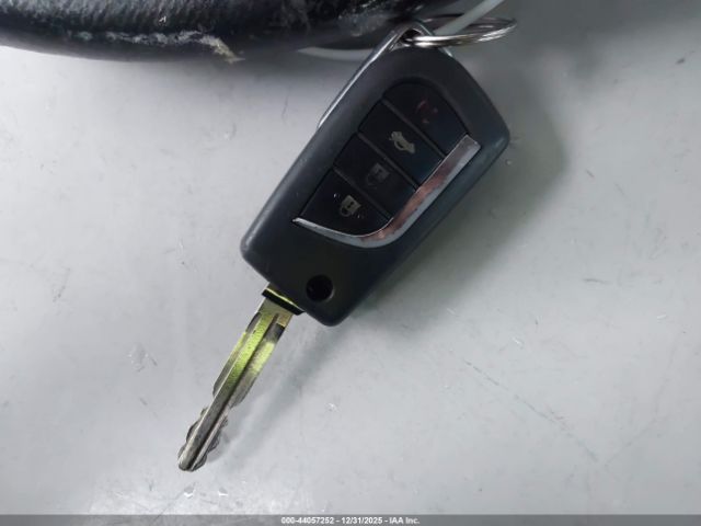 2015 TOYOTA COROLLA 2T1BURHEXFC242746 Photo 10