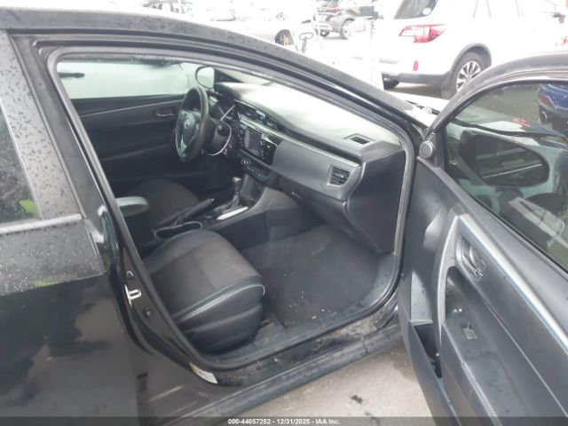 2015 TOYOTA COROLLA 2T1BURHEXFC242746 Photo 4