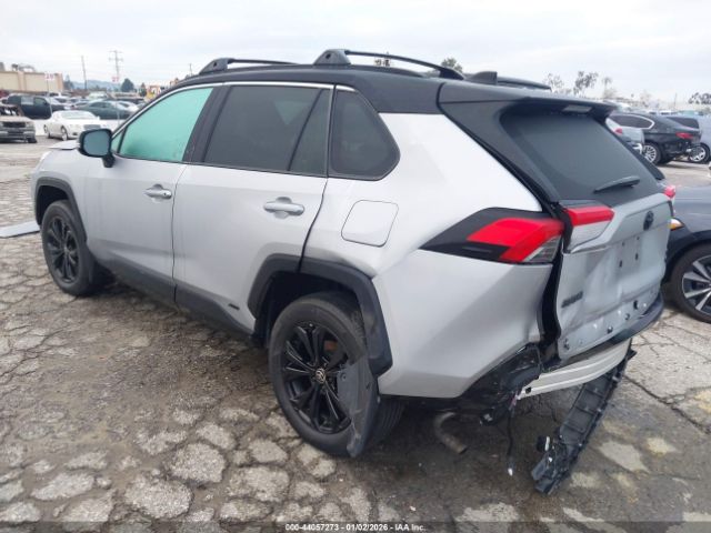 2022 TOYOTA RAV4 HYBRID 4T3E6RFV3NU072034 Photo 2