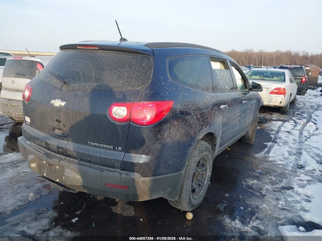 44057298 :رقم المزاد ، 1GNKVFED1BJ342554 vin ، 2011 Chevrolet Traverse Ls مزاد بيع