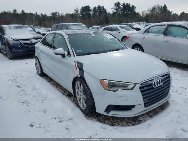 2015 AUDI A3 WAUBFGFF4F1104793 Photo 0