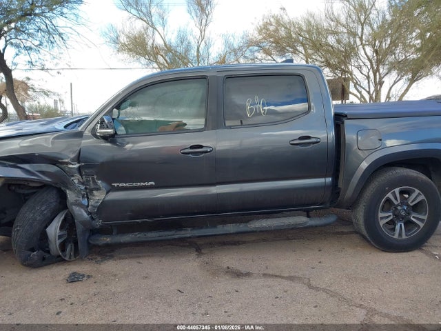 Toyota Tacoma 2017 3TMAZ5CN6HM045936 Image 13