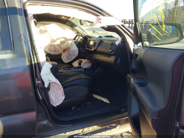 Toyota Tacoma 2017 3TMAZ5CN6HM045936 Image 5