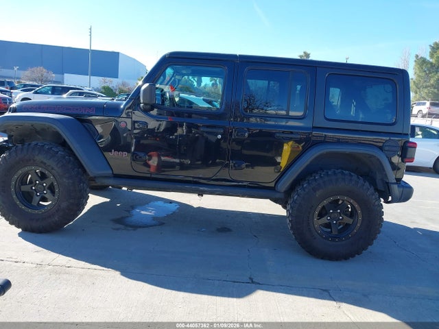 1C4HJXFN7JW176408 Jeep Wrangler Unlimited Rubicon 4x4