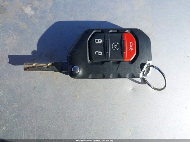 2025 JEEP GLADIATOR 1C6RJTBG4SL523546 Photo 10