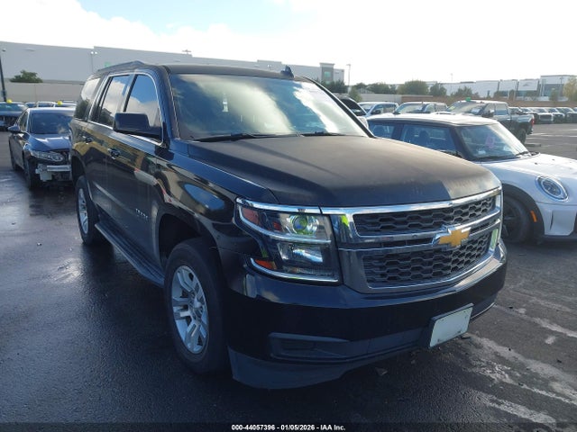 1GNSKBKC8HR200354 Chevrolet Tahoe Lt