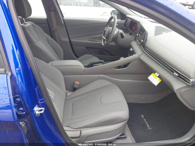 2025 Hyundai Elantra Sel Sport მანქანა იყიდება აუქციონზე, vin: KMHLM4DG4SU958873, აუქციონის ნომერი: 44057453